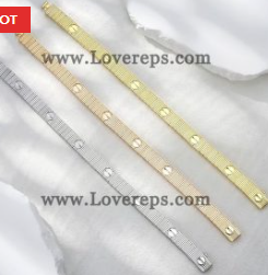 2026060401 LOVE Flexible Unlimited Bracelet White Gold
